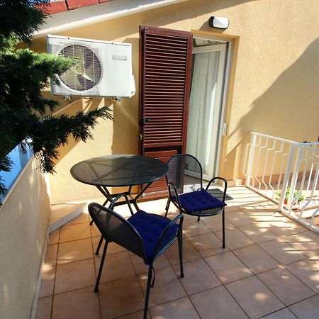 Apartment Studio Olga Новий Винодольський Екстер'єр фото